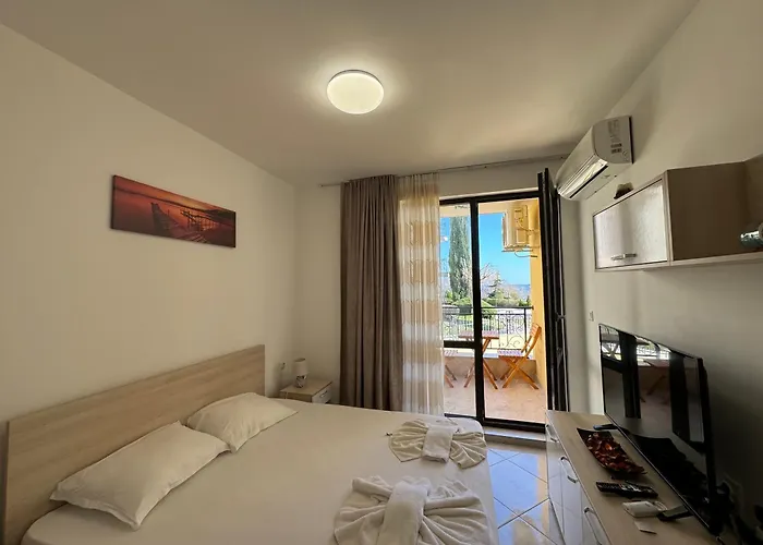 Horizon 7 'а' Апартамент *